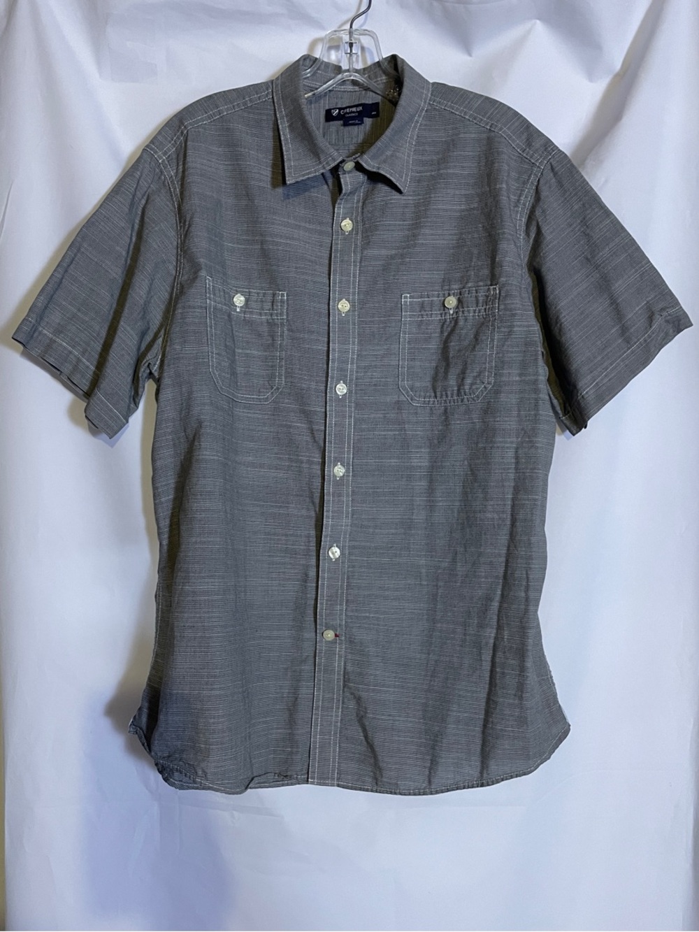 Classic Men's Short-Sleeve Button-Up Shirt - Gray, size L
